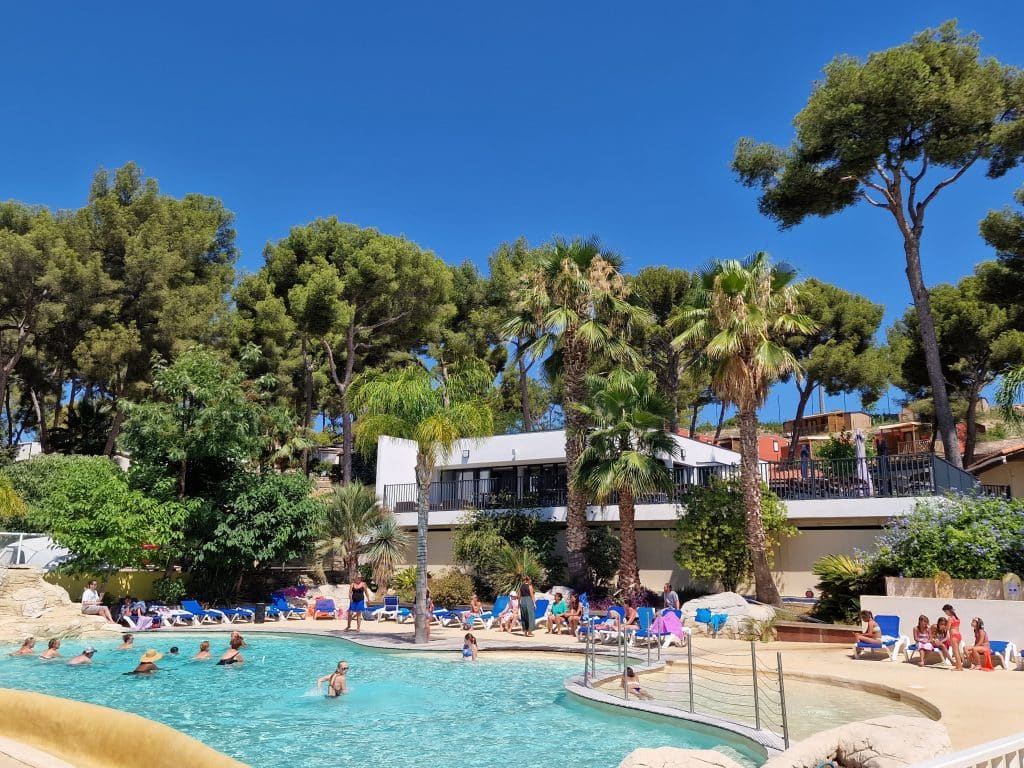 camping cassis avec piscine